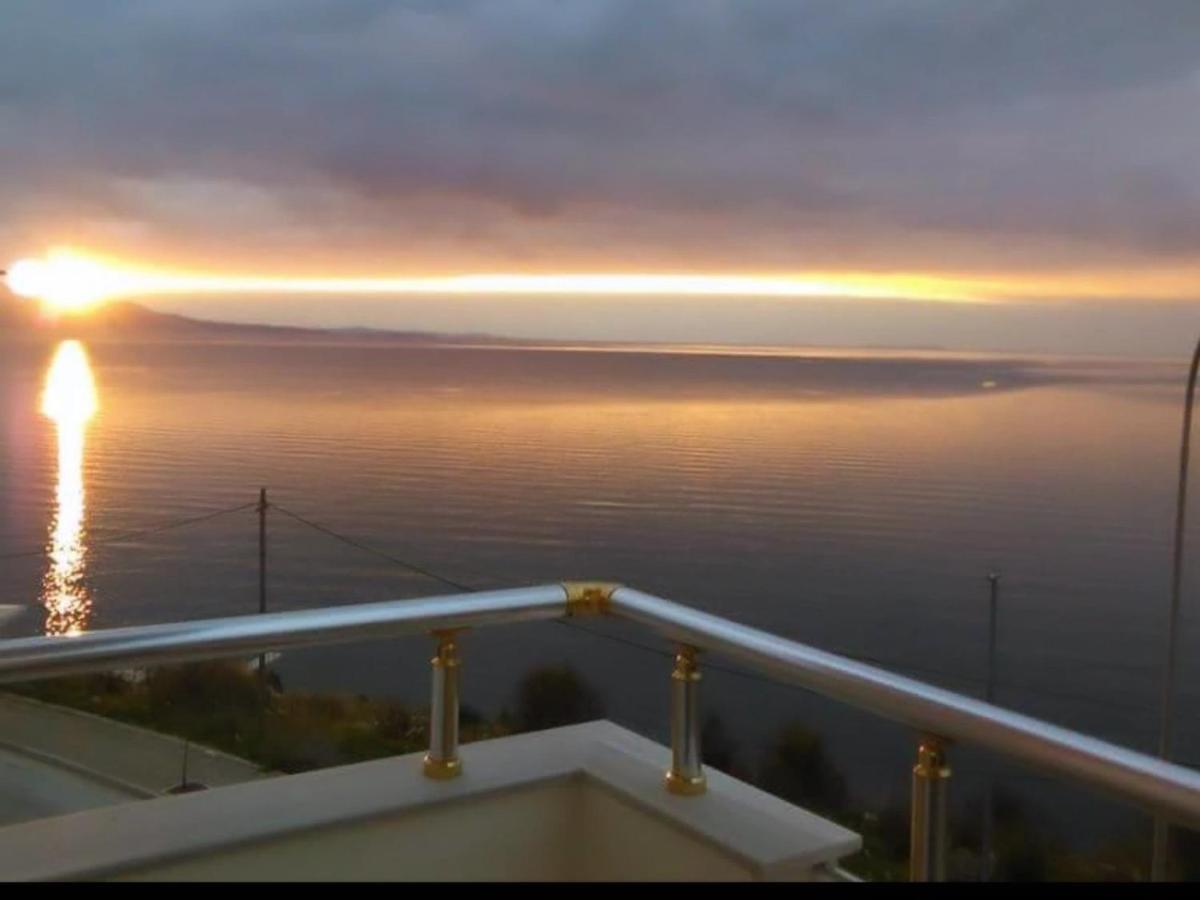 Hotel Sherifi Sarande Bagian luar foto