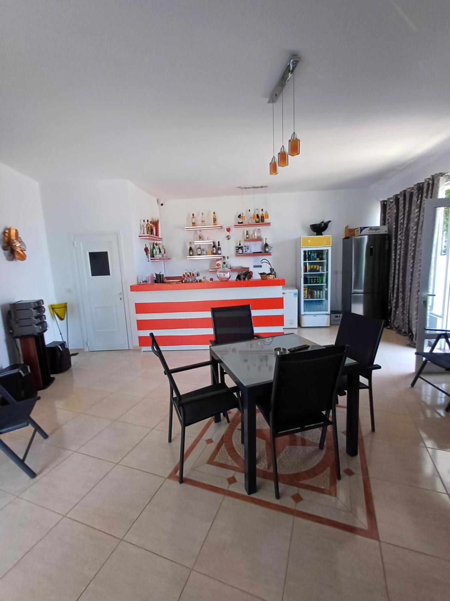 Hotel Sherifi Sarande Bagian luar foto