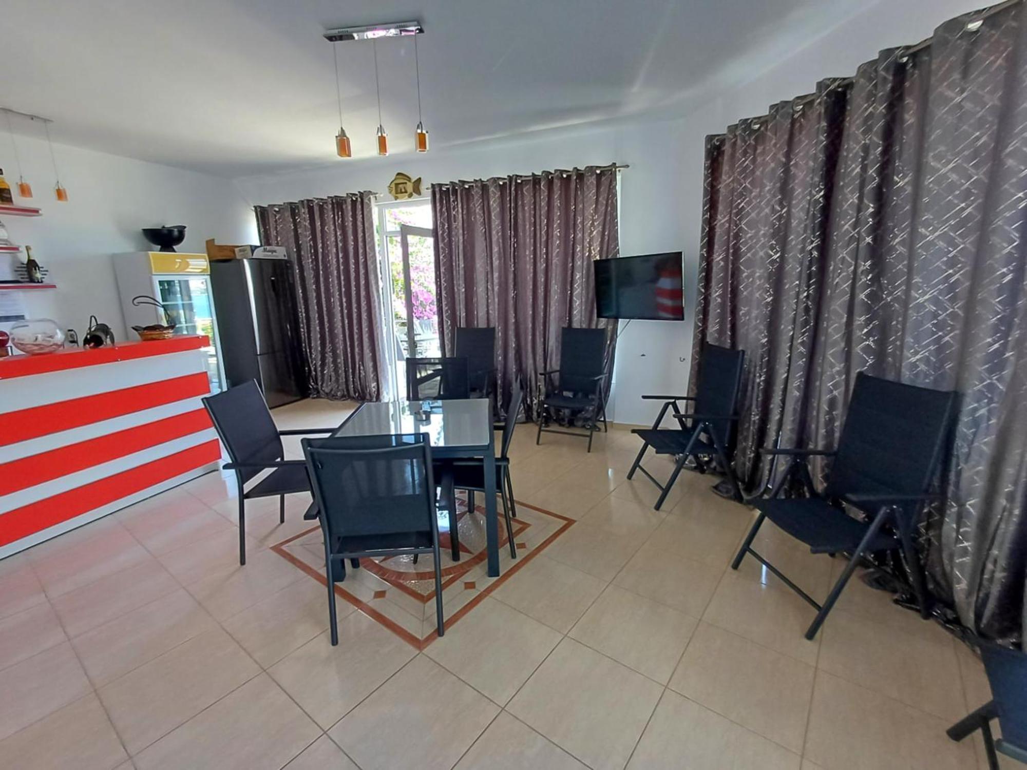 Hotel Sherifi Sarande Bagian luar foto