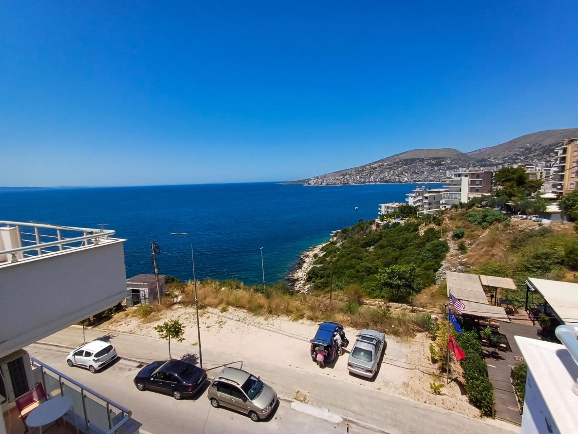 Hotel Sherifi Sarande Bagian luar foto